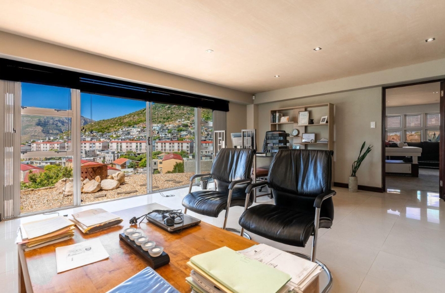 5 Bedroom Property for Sale in Hout Bay Western Cape